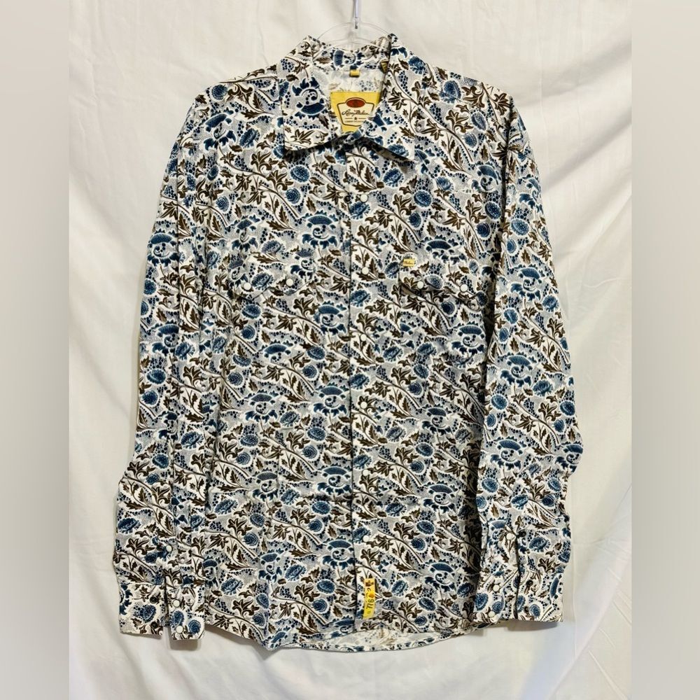 Men’s Larry Mahan Vintage Western Pearl Snap Shirt in Size XL.